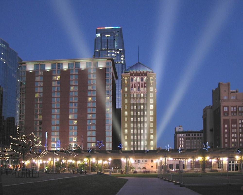 Holiday Inn Kansas City Downtown Aladdin Esterno foto